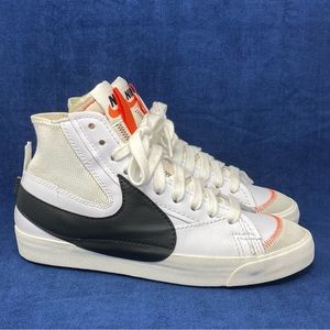 Nike blazer high jumbo swoosh pre owned size 12 mens
